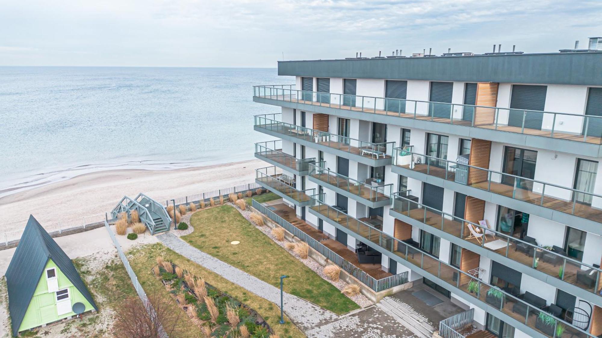 Seaview Plaza Apartment Dziwnow Exterior photo